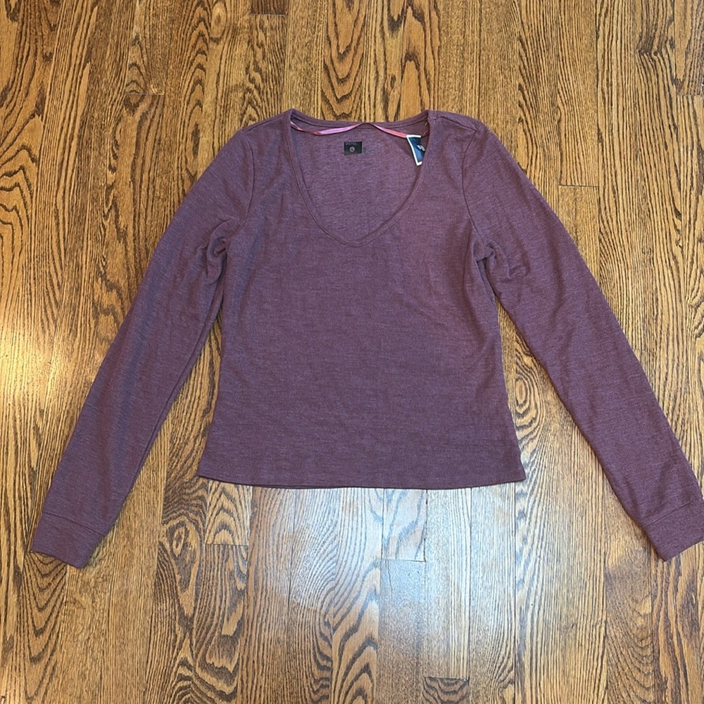 NWT BDG Long Sleeve Top Size Large